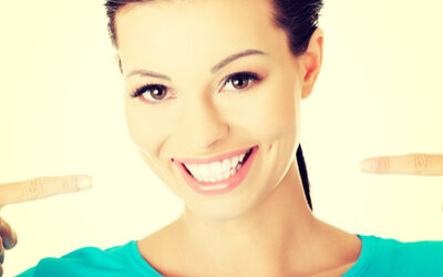 Jak vybrat ústní vodu (na reklamy nespoléhejte) + přehledné srovnání oblíbených mez spotřebiteli