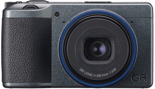 Ricoh GR IIIx Urban Edition recenze