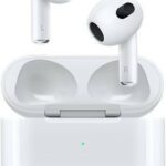 Apple AirPods 2021 s bezdrátově nabíjecím pouzdrem MME73ZM/A recenze