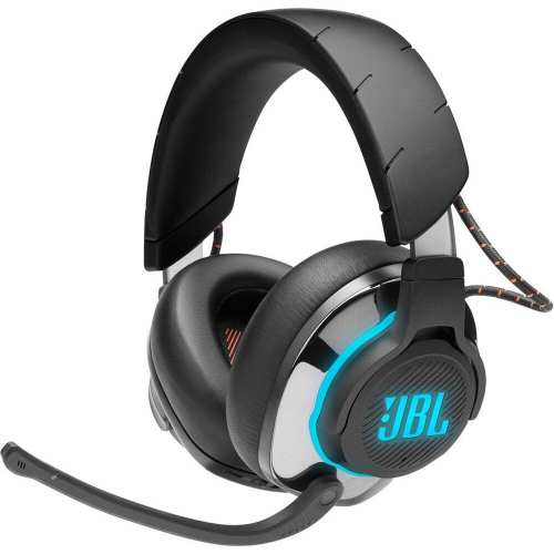 JBL Quantum 810 recenze