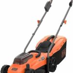 Black & Decker BCMW3318N-XJ recenze