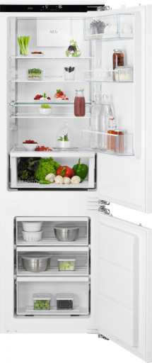 AEG SCE818E7MF recenze