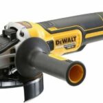 DeWALT DCG405NT recenze
