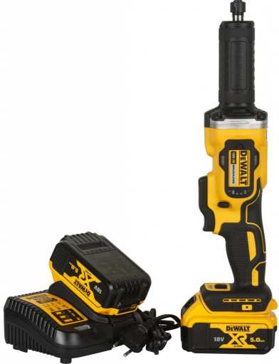 DeWALT DCG426P2 recenze