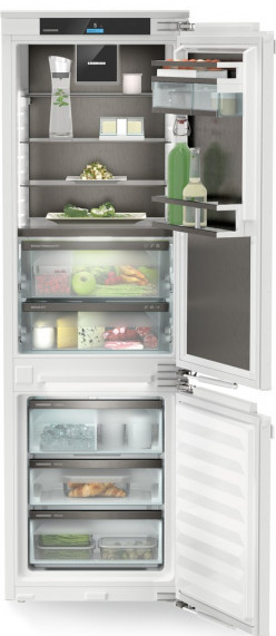 Liebherr ICBNbsci 5173 recenze