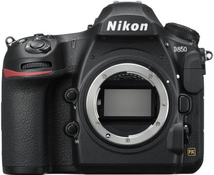 Nikon D850 recenze