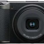 Ricoh GR III HDF recenze