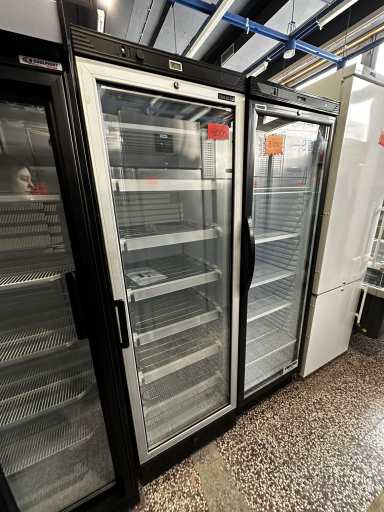 Tefcold UFFS 370G recenze