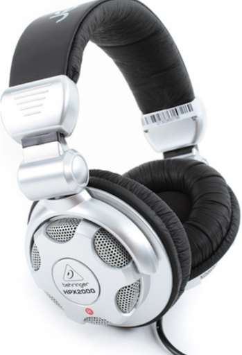 Behringer HPX 2000 recenze