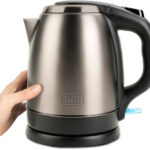 Black & Decker BXKE2202E recenze