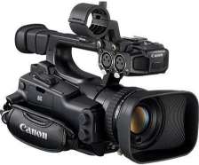 Canon XF 105 recenze