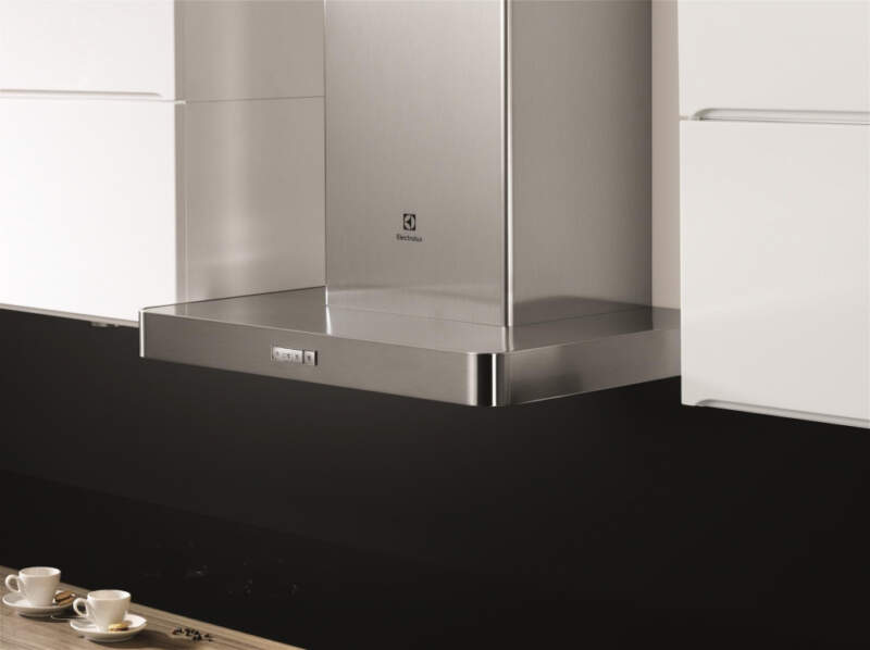 Electrolux EFB60460OX recenze