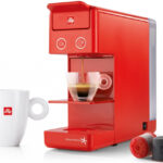 Illy Francis Francis Y3.2 červený recenze