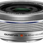 Olympus M.ZUIKO 14-42mm f/3.5-5.6 EZ-M1442EZ recenze