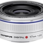 Olympus M.Zuiko Digital 17mm f/2.8 Pancake recenze