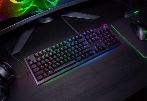 Razer Huntsman Elite RZ03-01870300-R3W1 recenze