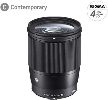 SIGMA 16mm f/1.4 DC DN Contemporary MFT recenze