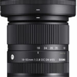 SIGMA 18-50 mm f/2.8 DC DN Sony E-mount recenze