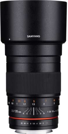 Samyang 135mm f/2 ED UMC Canon EF-M recenze