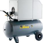 Schneider SEM 330-10-90 W recenze