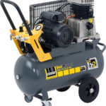 Schneider UNM 410-10-50 W recenze