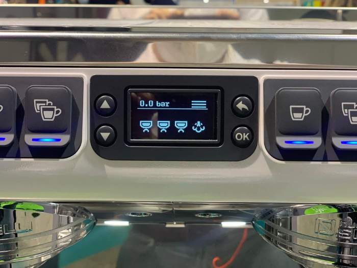 Nuova Simonelli Appia Life XT 3GR V bílý recenze