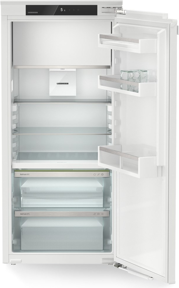 Liebherr IRBc 4121 recenze