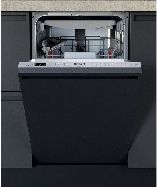 Hotpoint HSIO 3O35 WFE recenze