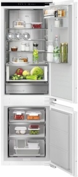 AEG TC9VS181BC recenze