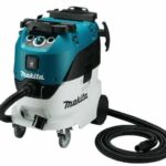Makita VC4210M recenze