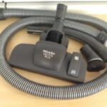 Miele Blizzard CX1 Cat & Dog PowerLine SKCF3 recenze