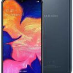 Samsung Galaxy A10 A105F Dual SIM Black recenze