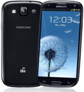 Fotografie Samsung Galaxy S3 LTE I9305 Sapphire Black  recenzía