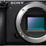 Sony Alpha 6100 recenze