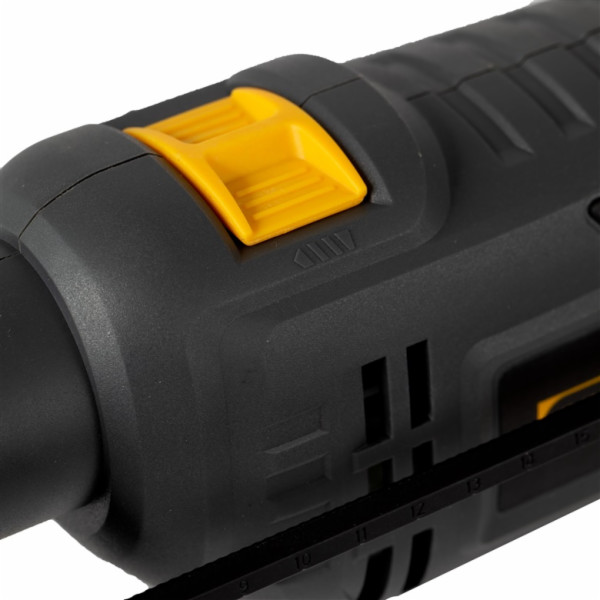 Grunder LD223, 710W recenze