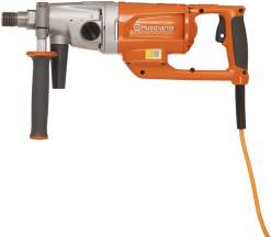 Husqvarna DM 200 recenze