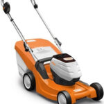 Stihl RMA 443 V WA400111425 recenze