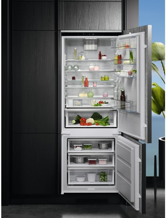 AEG PCB7000L recenze