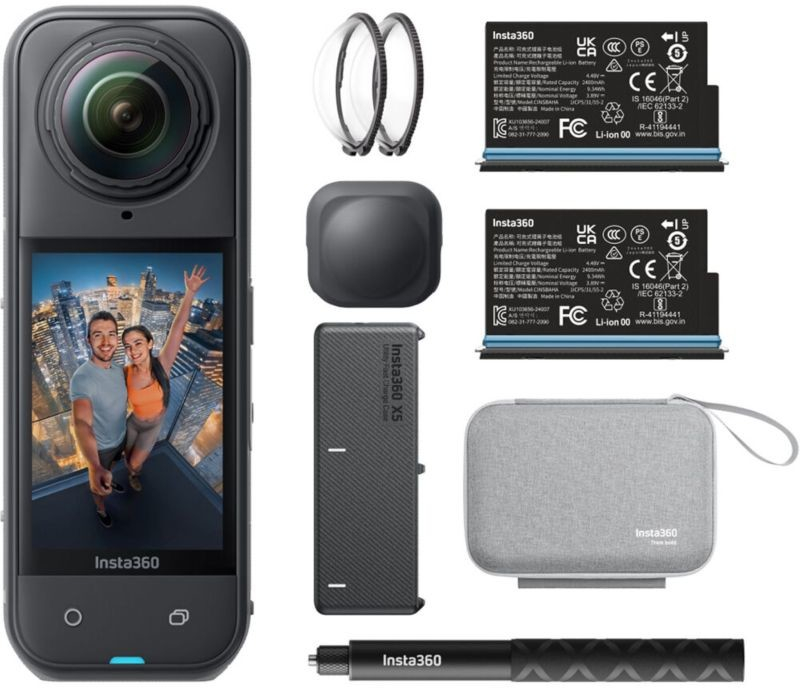 Insta360 X5 Essentials Bundle recenze
