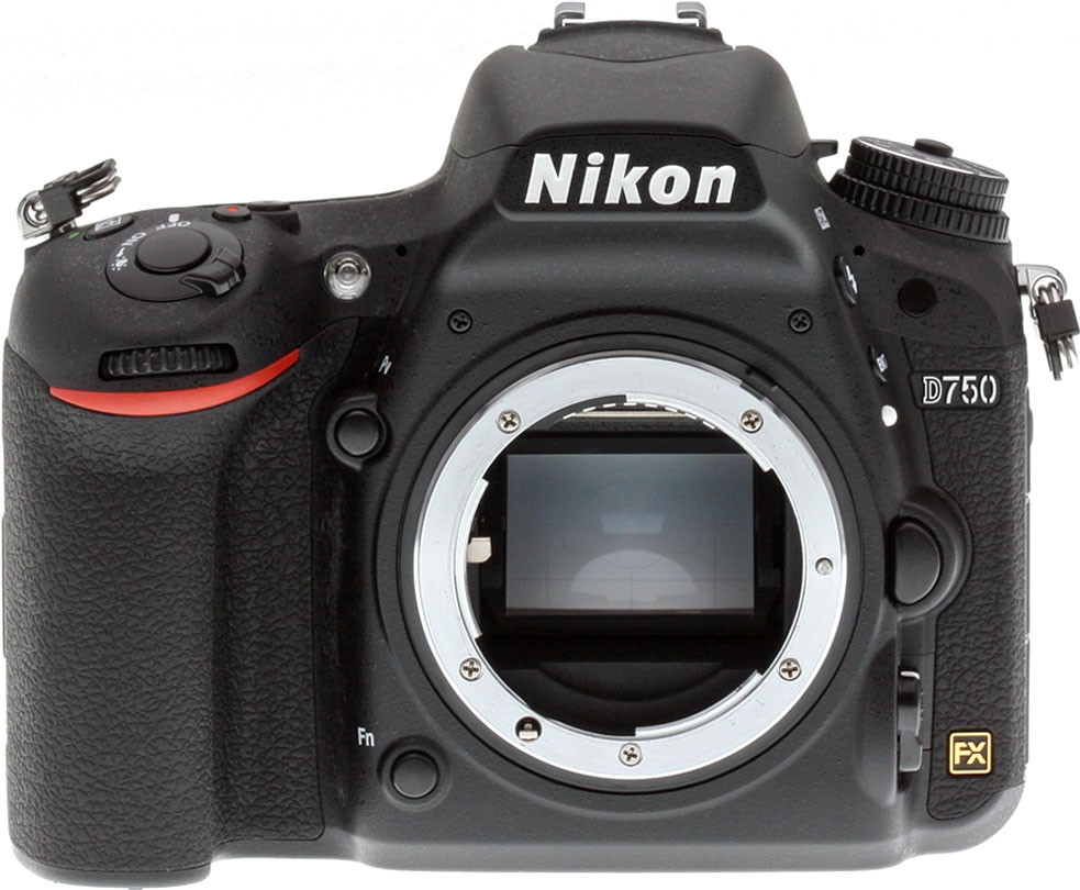 Nikon D750 recenze