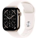 Apple Watch Series 11 Cellular (42mm) Zlatý Titan se světle ruměným sportovním řemínkem M/L MF8X4MP/A recenze