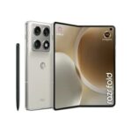 Motorola Razr Fold 16GB/512GB PANTONE Lily White recenze
